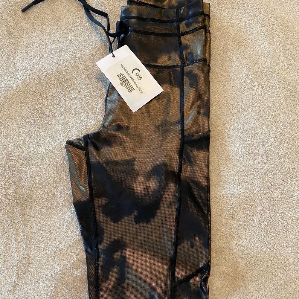 NWT Bronze Hendrix Luxe Leggings